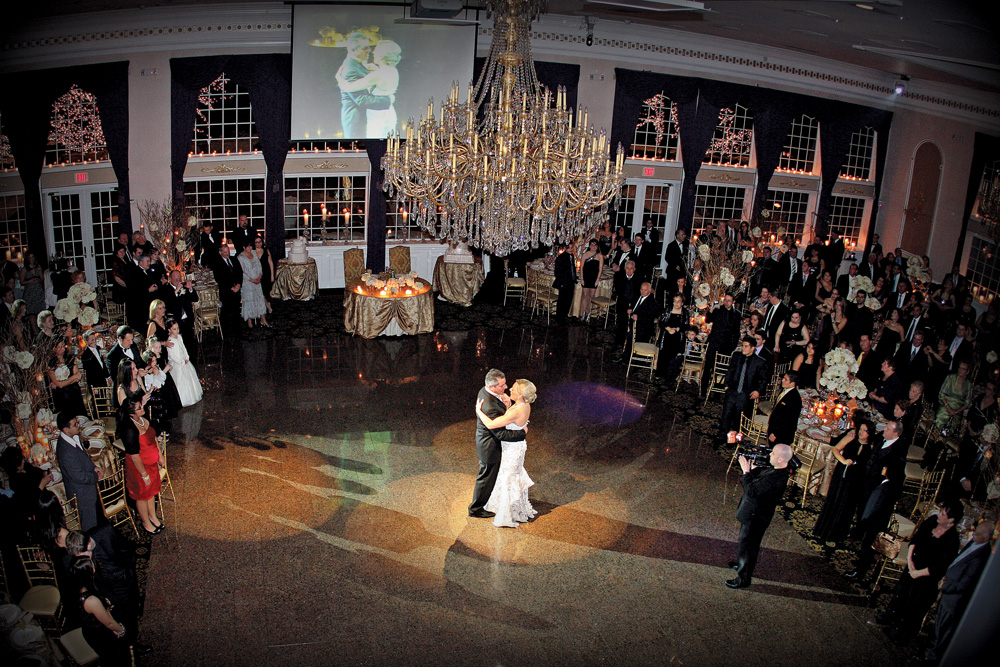 Holiday Wedding Tips From The Estate At Florentine Gardens