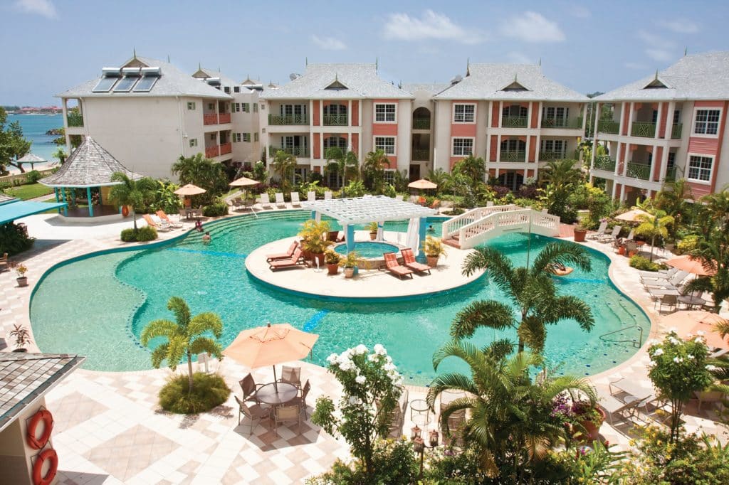 Niyati And Paul St Lucia Honeymoon Contest Winners They Won Our Honeymoon Trip To Bay Gardens Beach Resort Spa In St Lucia And Had A Time Here Is Their Story