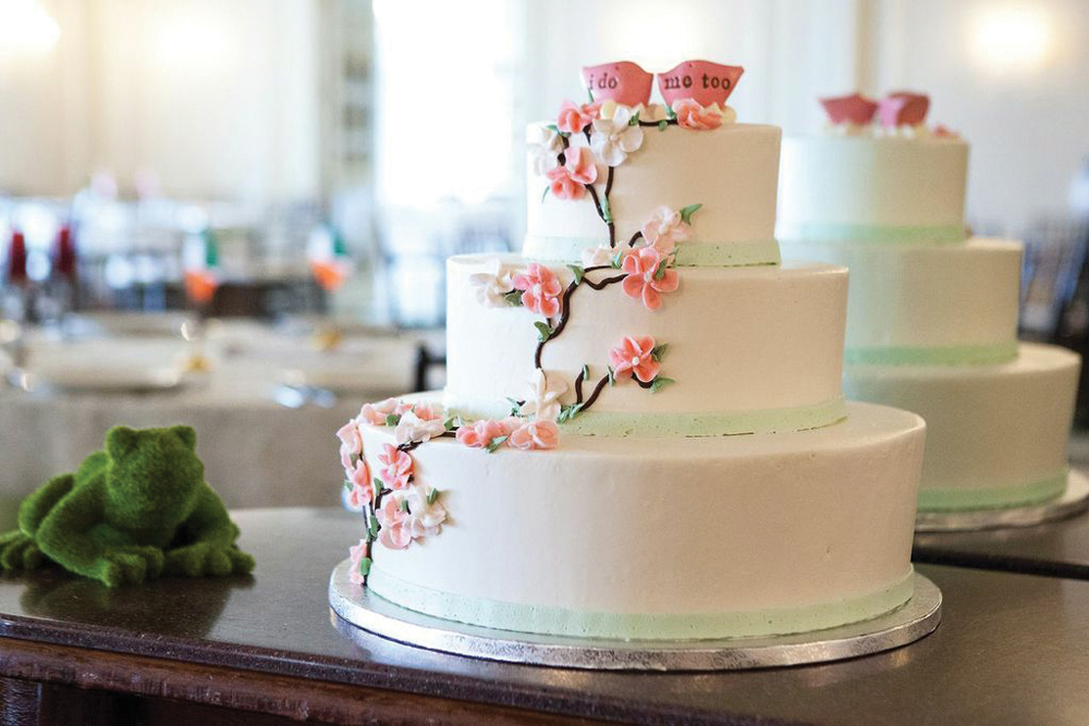 Flore Events, "I Do - Me Too" Wedding Cake (Jorge Garcia Photography)