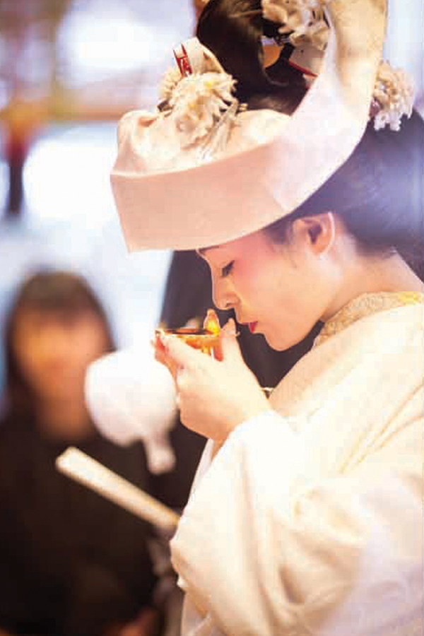 Japanese Wedding Traditions