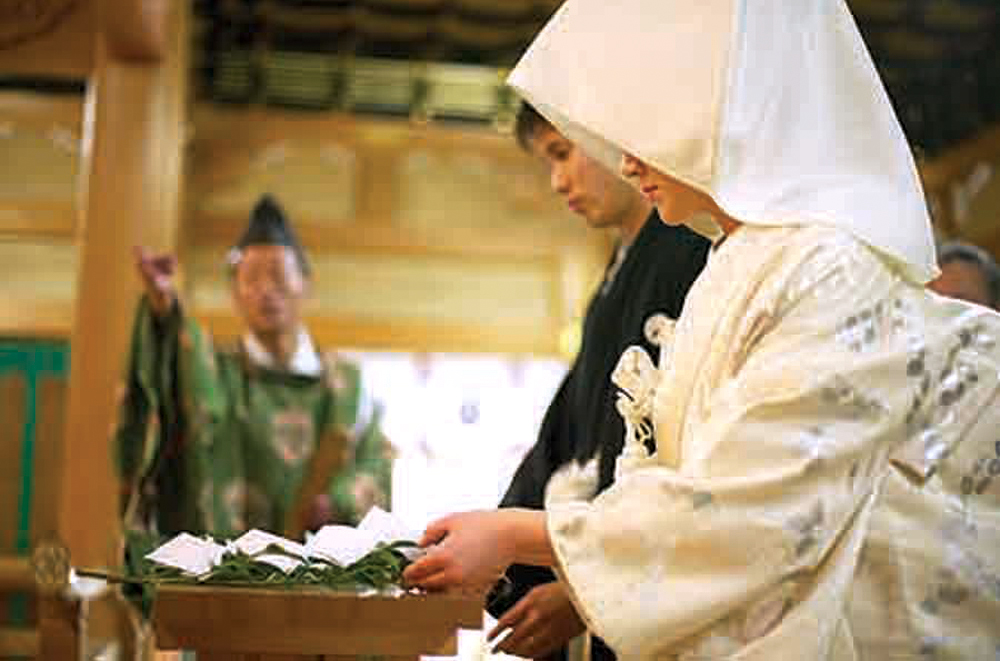 Japanese wedding traditions: Tamagishi-houten