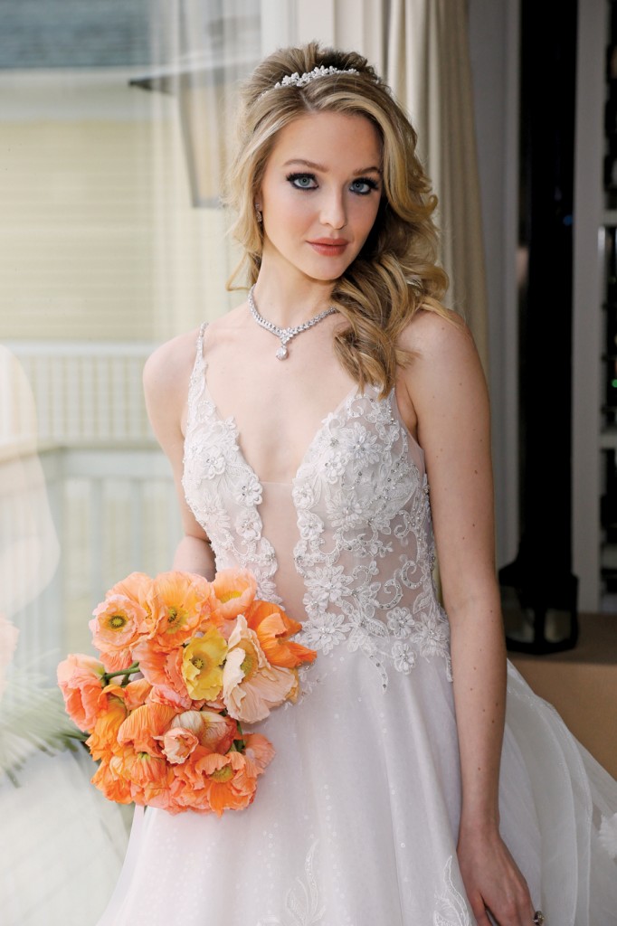Gown: Eve of Milady (350), PMK Floral Arts