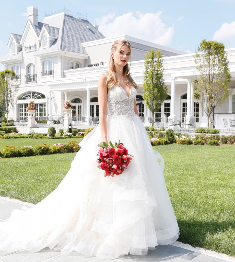 Gown: Eve of Milady (4363), Ariston Flowers