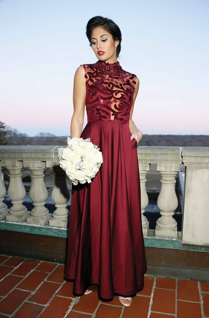Gown: Jenny Couture, Torcianna Events & Florals