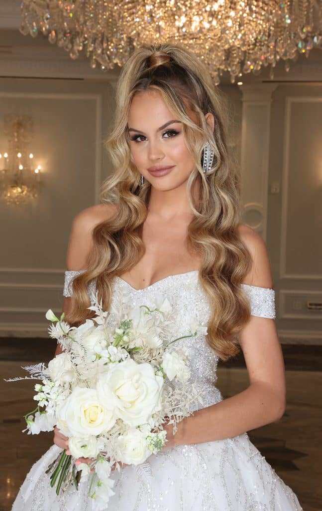 Gown: Bossina Couture (Samantha). Bouquet: Bespoke Floral.